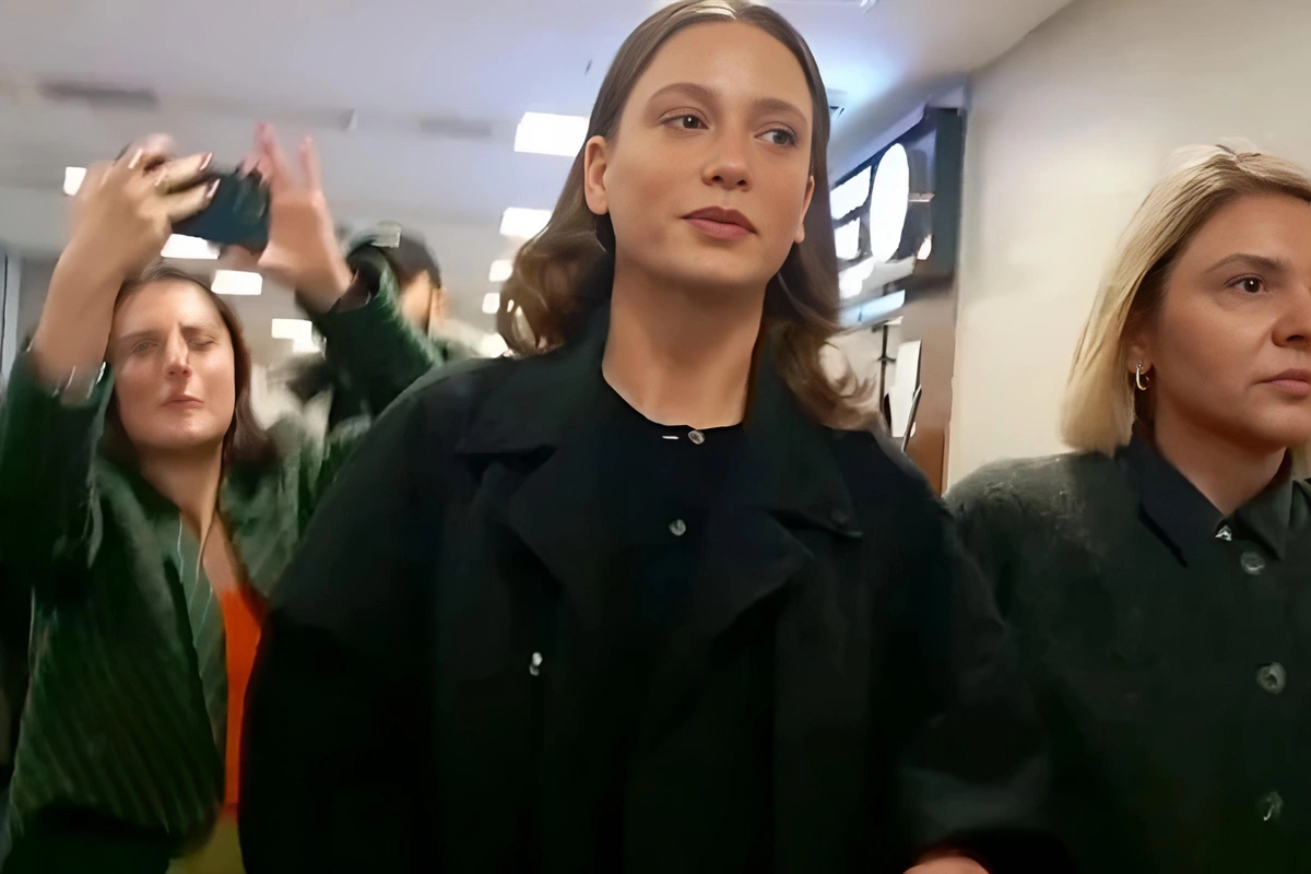 Serenay Sarıkaya SAXLANILDI