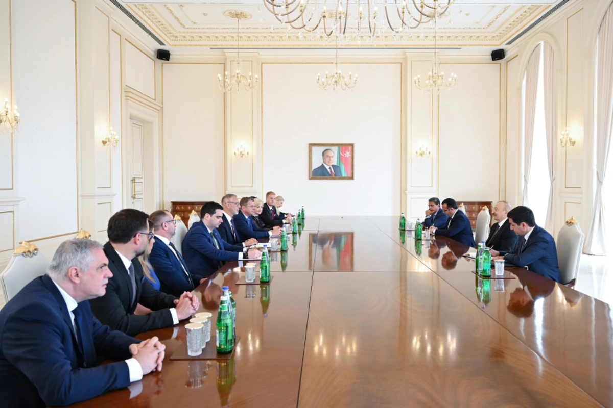 Президент Ильхам Алиев принял делегацию во главе с председателем Национального совета Словакии