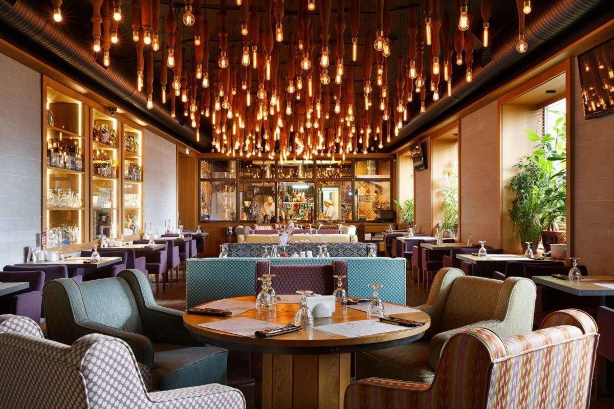 Bakıda restoranlarda çayvoy qadağası