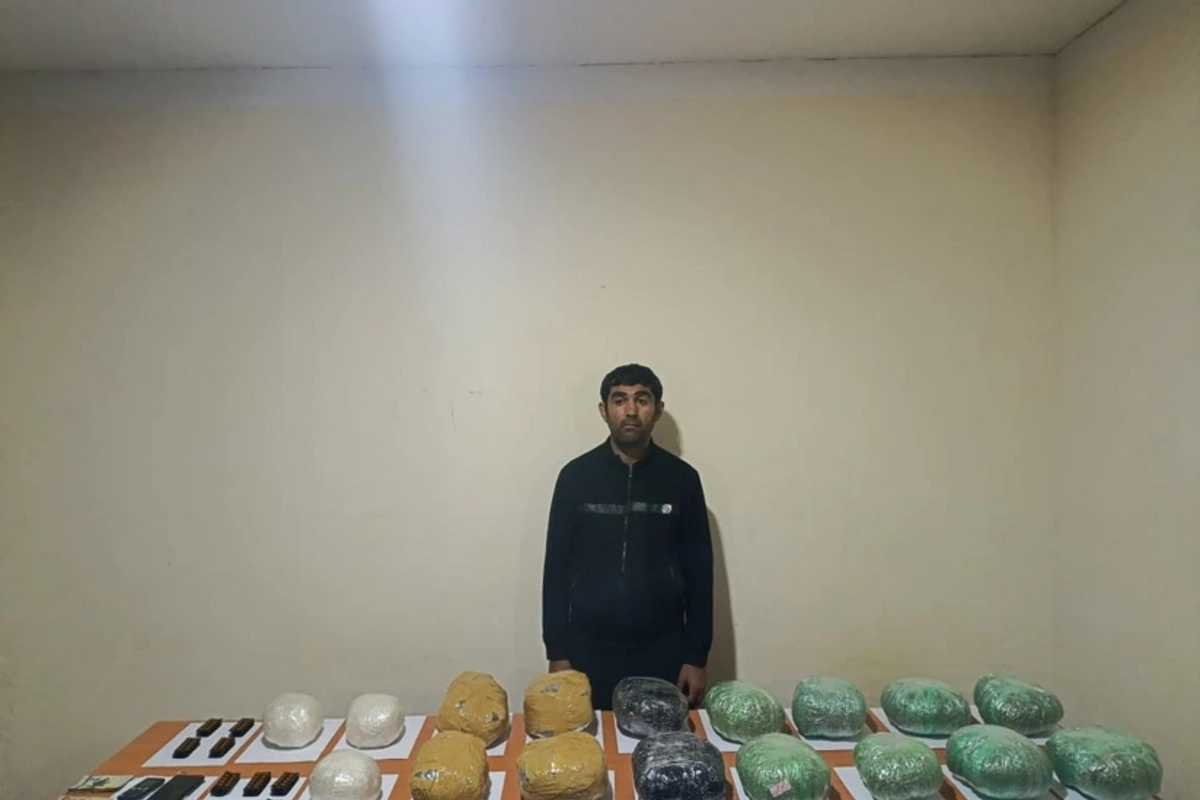 PUA ilə İrandan Azərbaycana narkotikin keçirilməsinin qarşısı alınıb