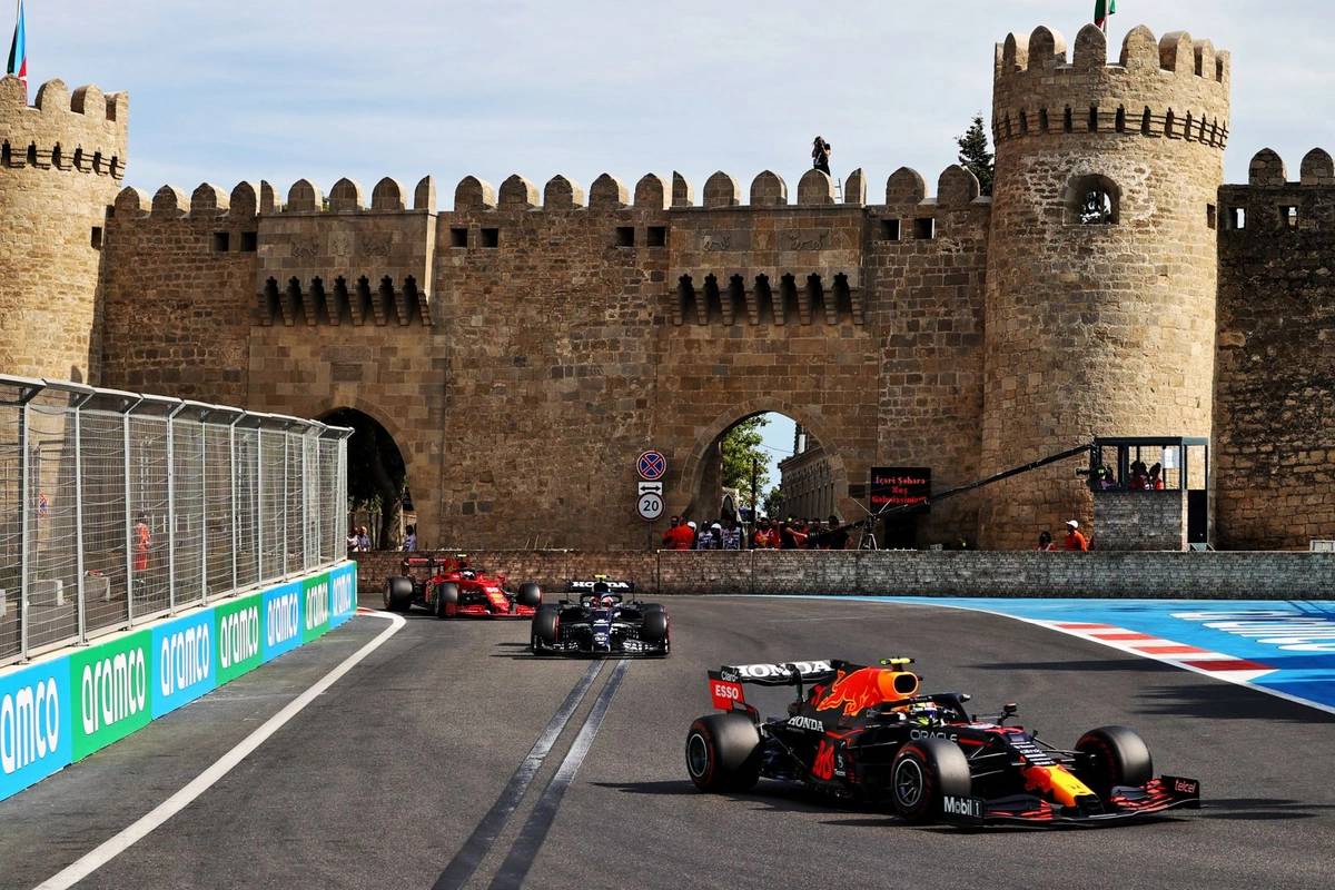Formula 1ə görə bəzi məktəblərdə məhdudiyyətlər tətbiq edilə bilər