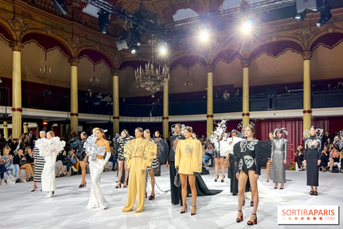 # Best Celebrity Looks from Paris Fashion Week: Penélope Cruz, Margot Robbie, and... # Best Celebrity Looks from Paris Fashion Week: Penélope Cruz, Margot Robbie, and...