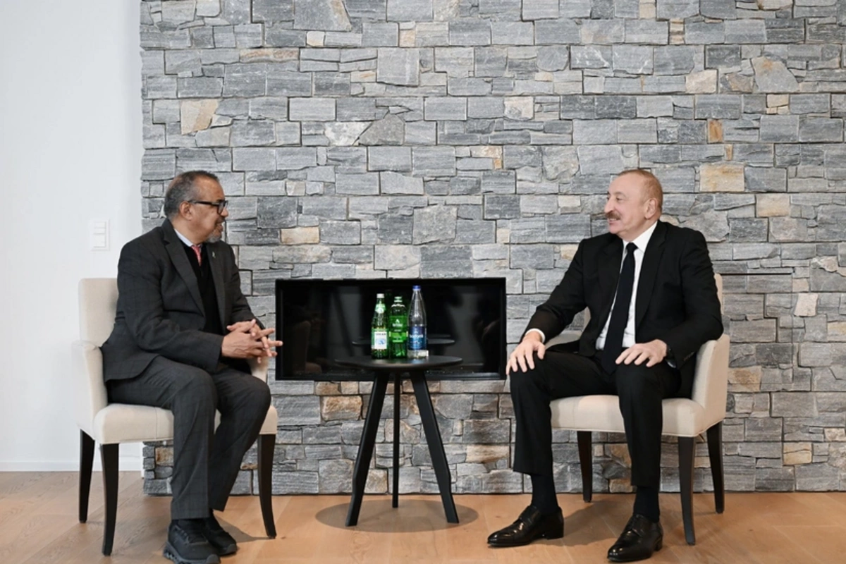 Azərbaycan Prezidenti Davosda ÜST-nin Baş direktoru ilə görüşüb