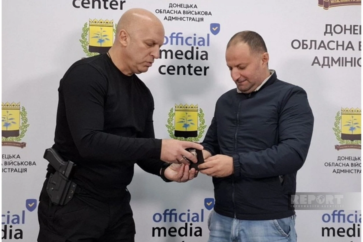 Donetsk vilayətinin hərbi rəhbərliyi Report və Baku TV-nin əməkdaşını təltif edib