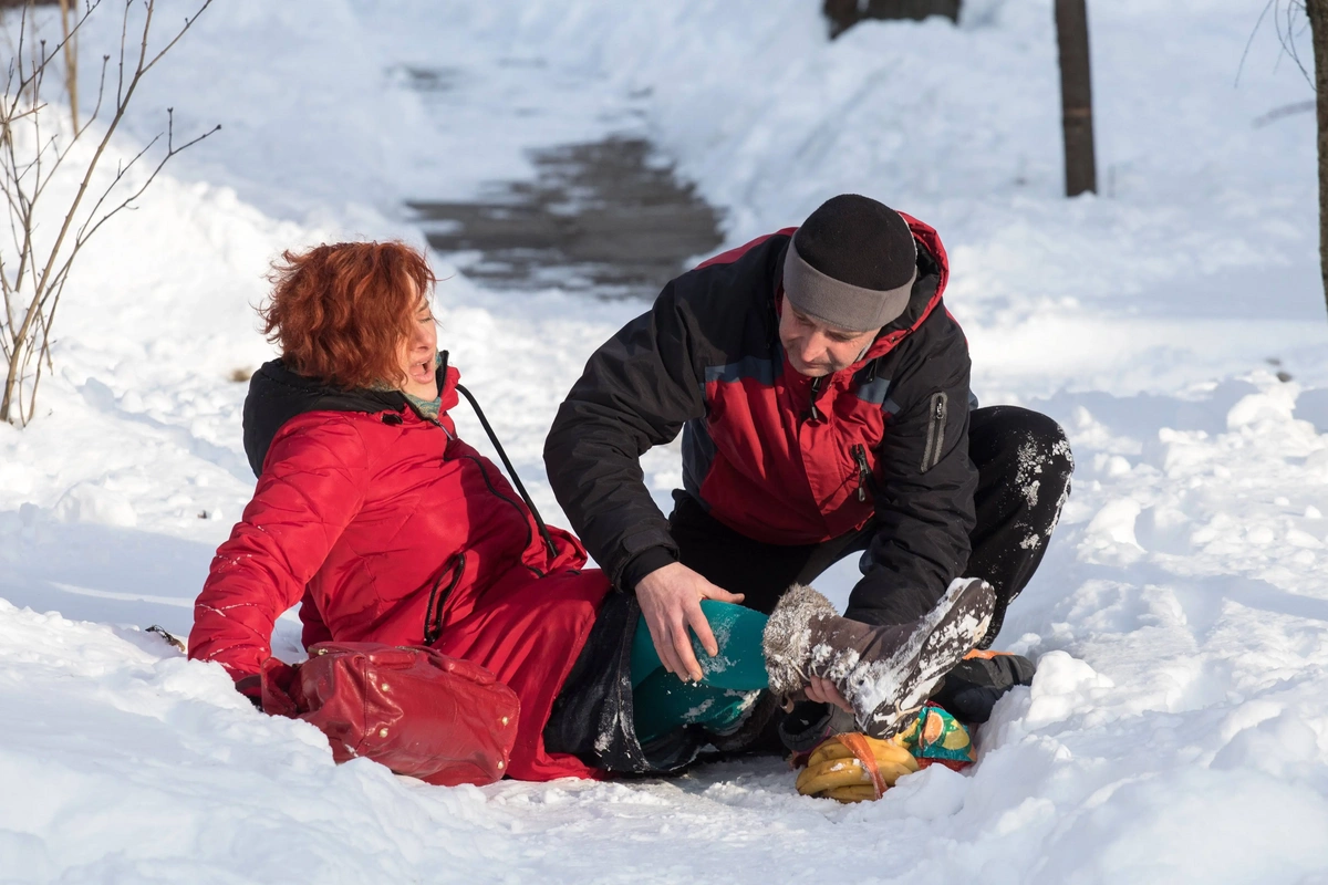 Hava şəraiti ilə əlaqədar olaraq 15 nəfər xəsarət alıb