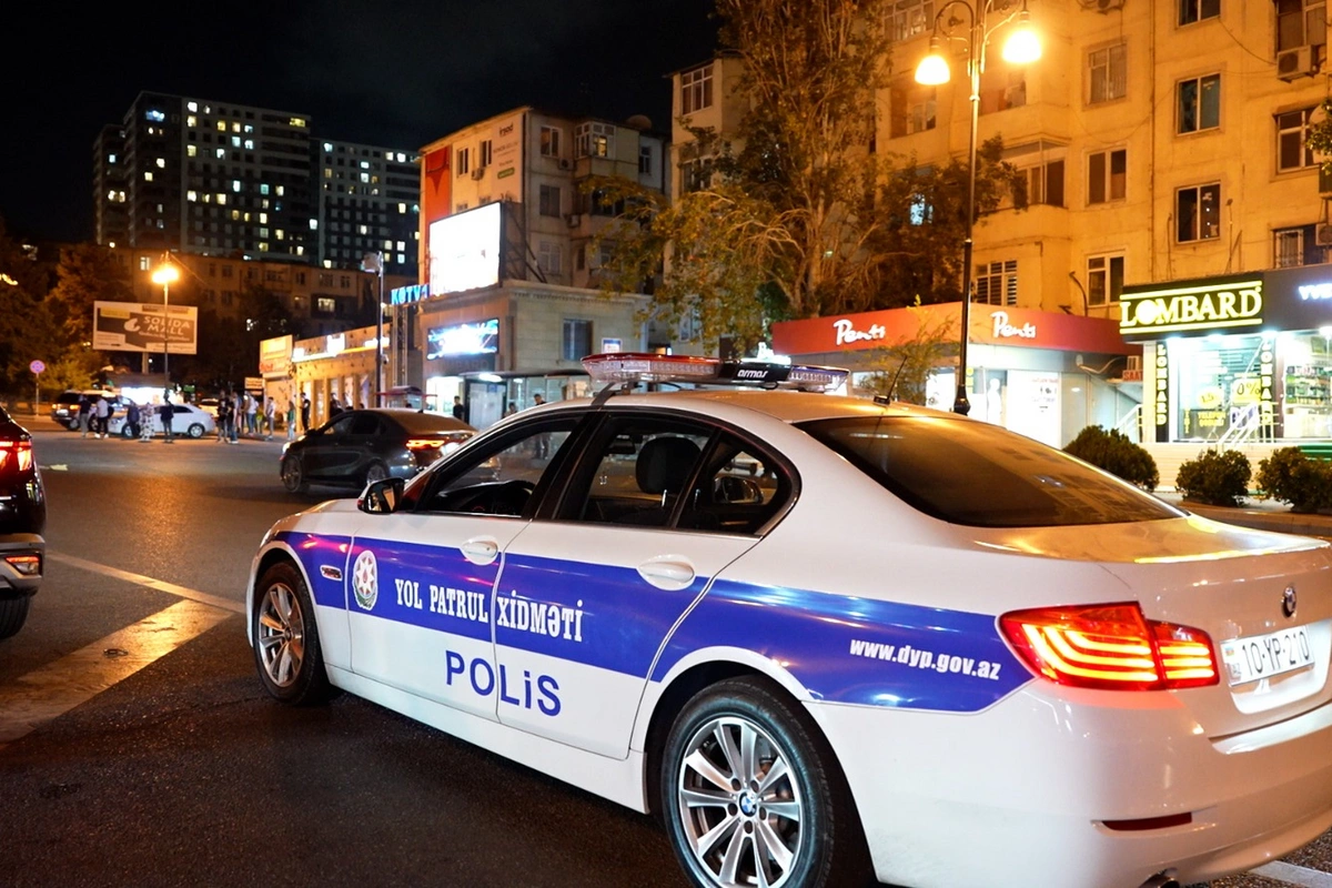Bakı polisi avtobus, moped və motosikletlərlə bağlı hərəkətə keçdi