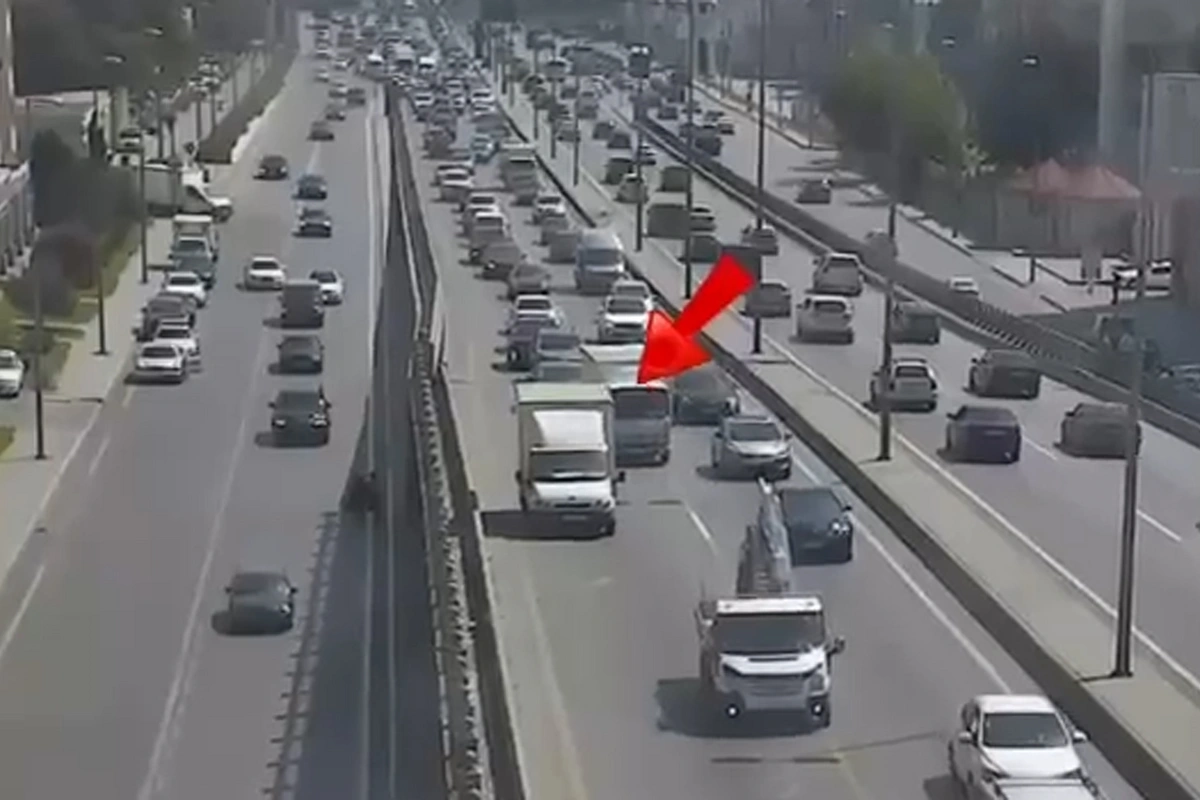 Nasaz maşınla yolda qalanlar cərimələnə bilərlər - Təhlükəli vəziyyətlərin anbaan görüntüləri