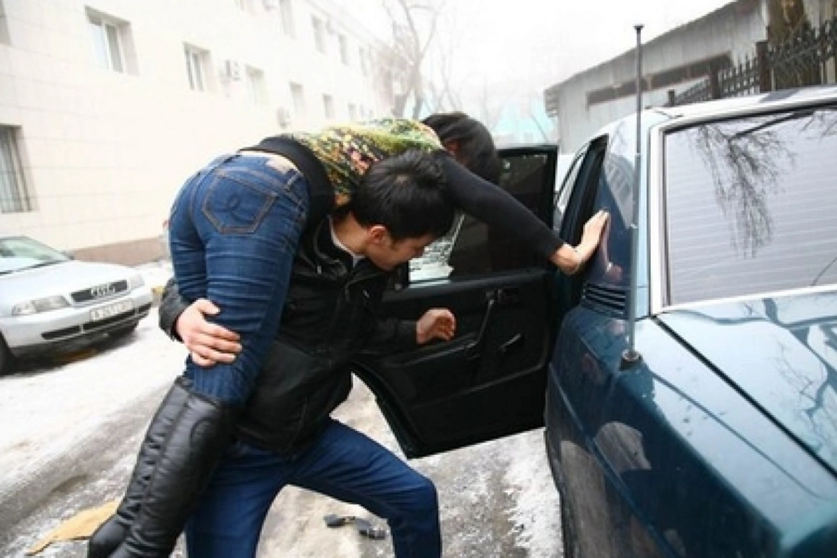 Füzulidə 33 yaşlı kişi həyat yoldaşını oğurladı - TƏFƏRRÜAT