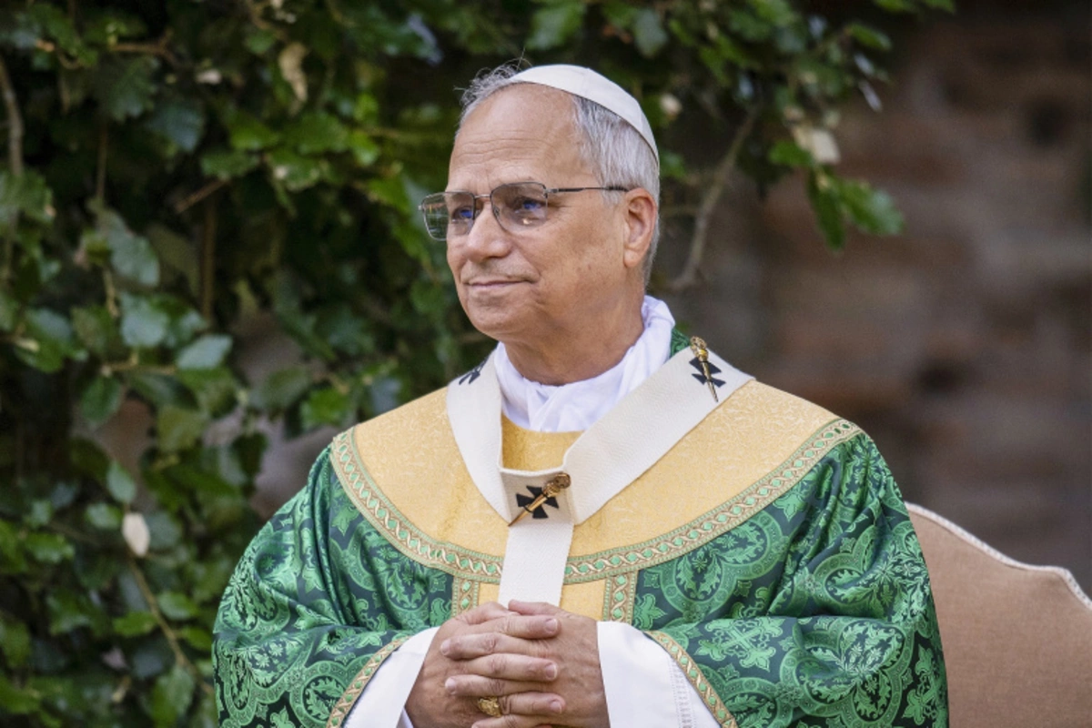 Папа Римский принял в Ватикане Монику Белуччи