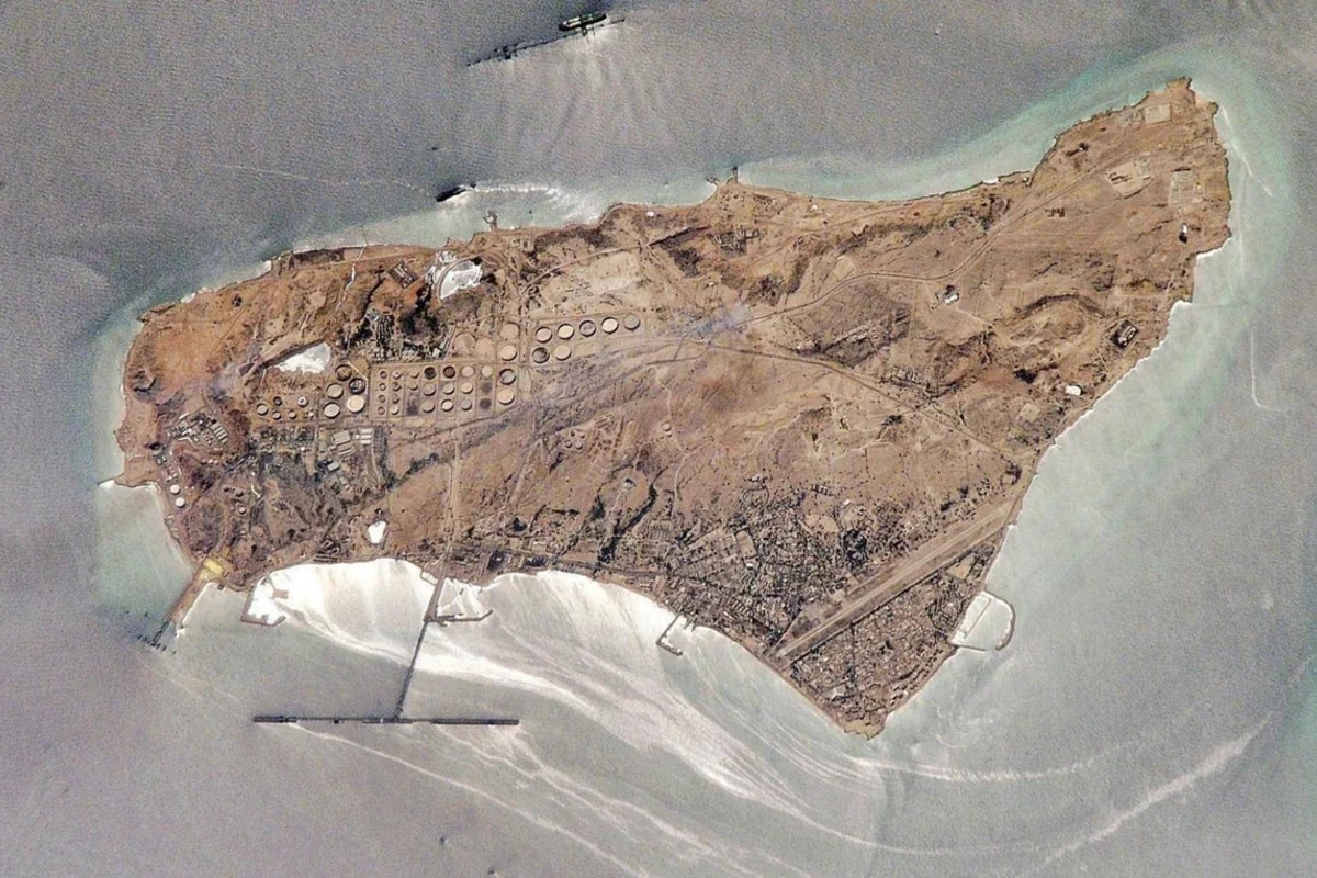 Explosions occurred near Khark Island in Iran
