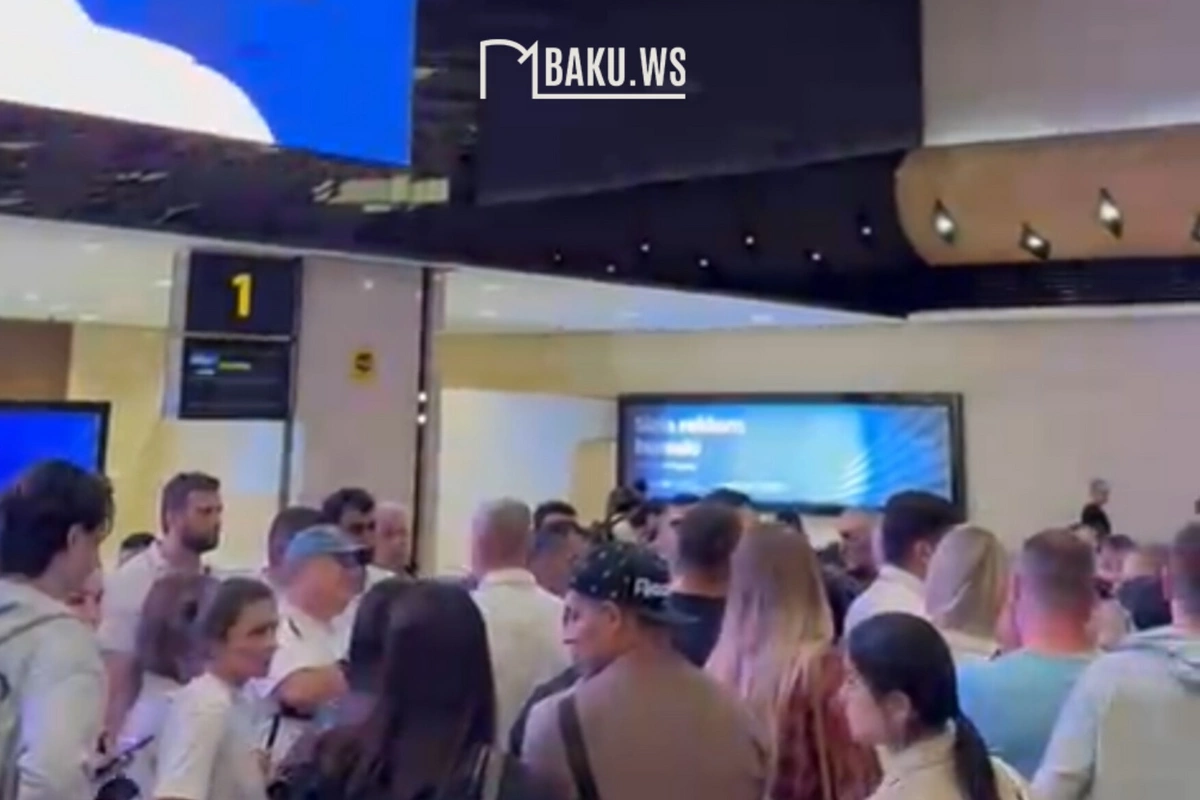 Bakı-Novosibirsk reysi iki dəfə təxirə salınıb