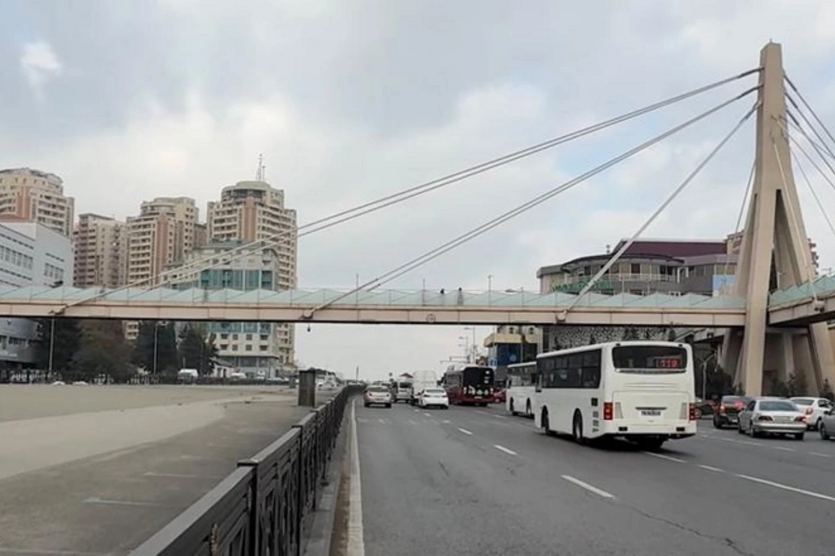 Ayağını qoyursan, mərmər qopur - Şamaxinkada təhlükə yaradan piyada keçidi ləğv ediləcək?