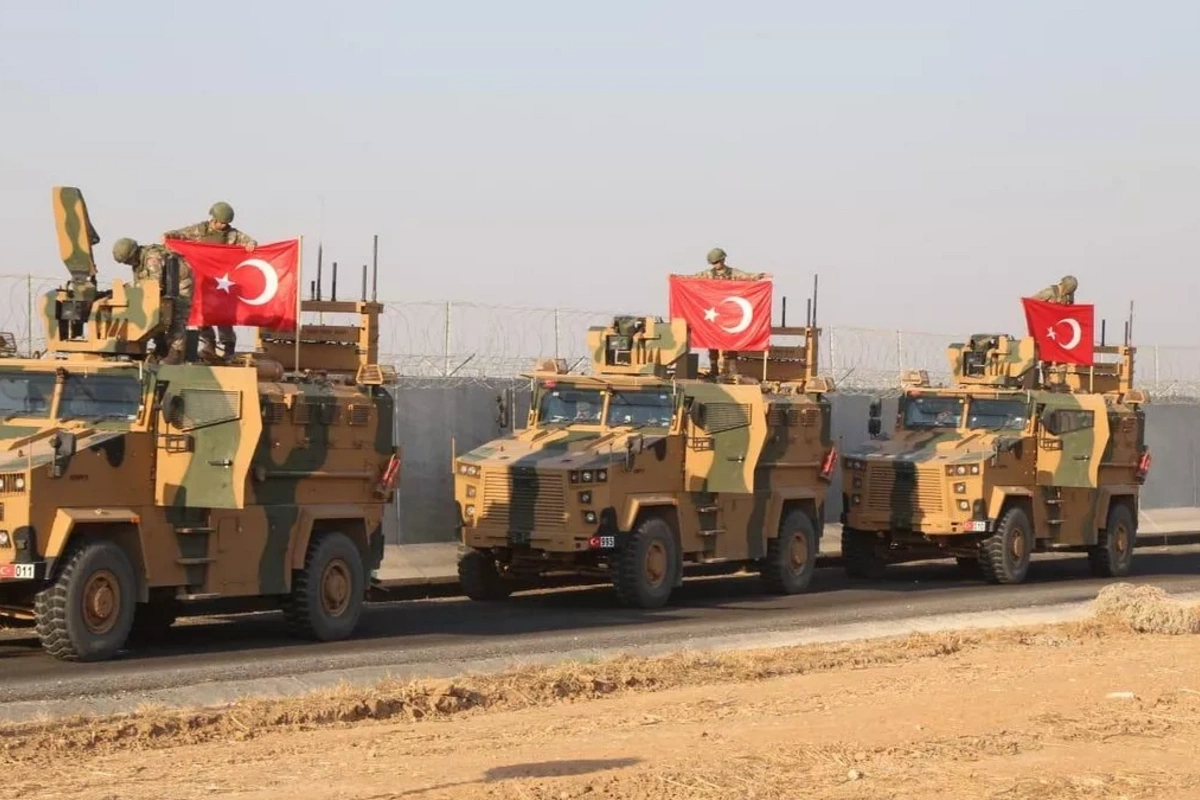 ВС Турции вошли в Сирию с трех направлений