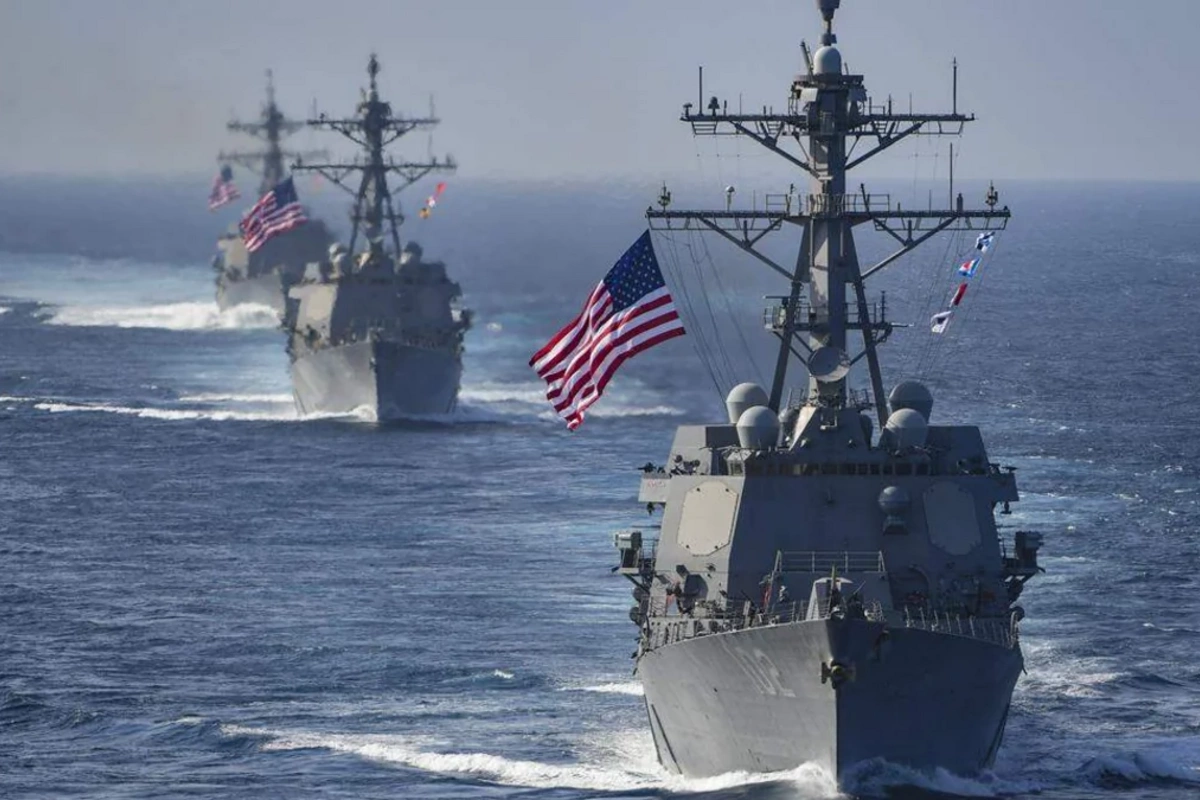 İran rəsmisi ABŞ gəmilərini hədəf almaqla bağlı xəbərdarlıq edib