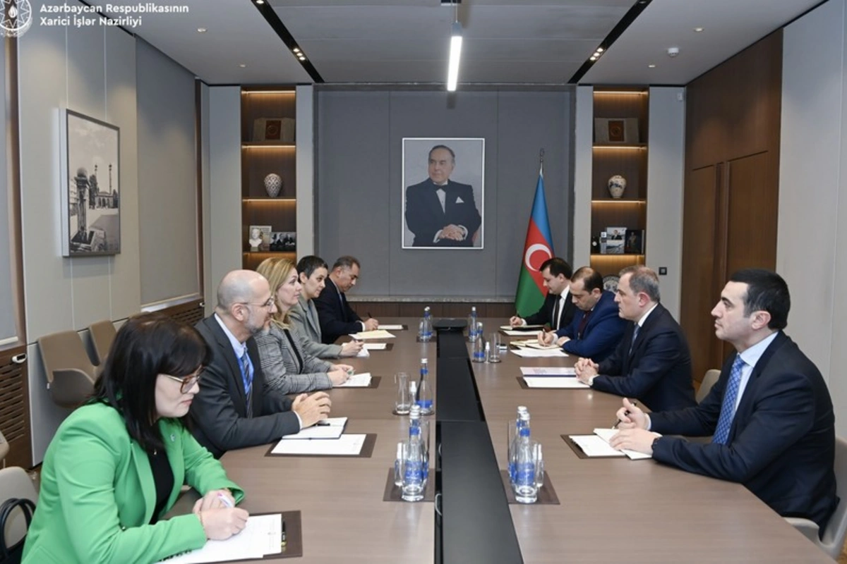 Ceyhun Bayramov BMT baş katibinin köməkçisi ilə COP29-dan sədrlikdən irəli gələn məsələləri müzakirə edib Ceyhun Bayramov BMT baş katibinin köməkçisi ilə COP29-dan sədrlikdən irəli gələn məsələləri müzakirə edib