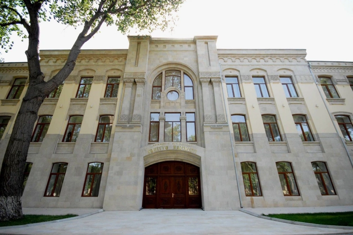 Uğursuz rinoplastika əməliyyatı səbəbindən Səhiyyə Nazirliyinə klinika ilə bağlı protokol göndərilib