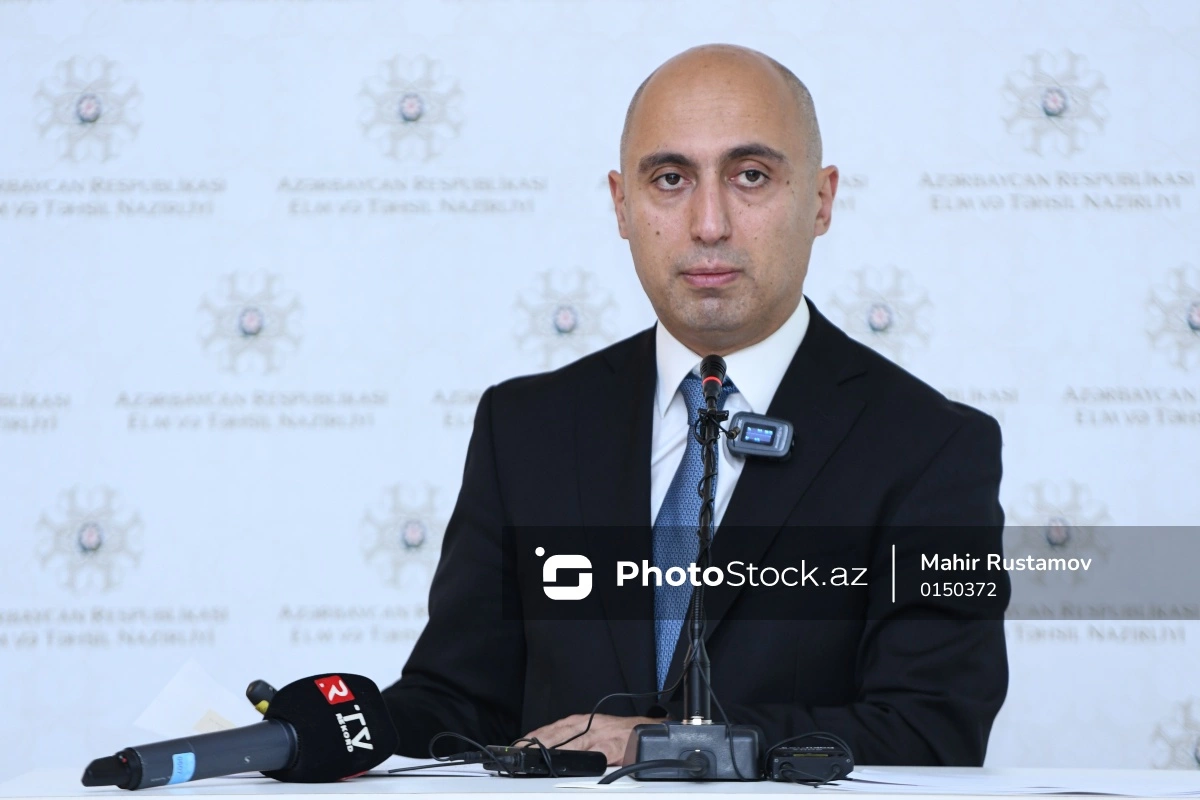Emin Əmrullayev: Şagird avtobusları ilə bağlı qərar hələ yoxdur