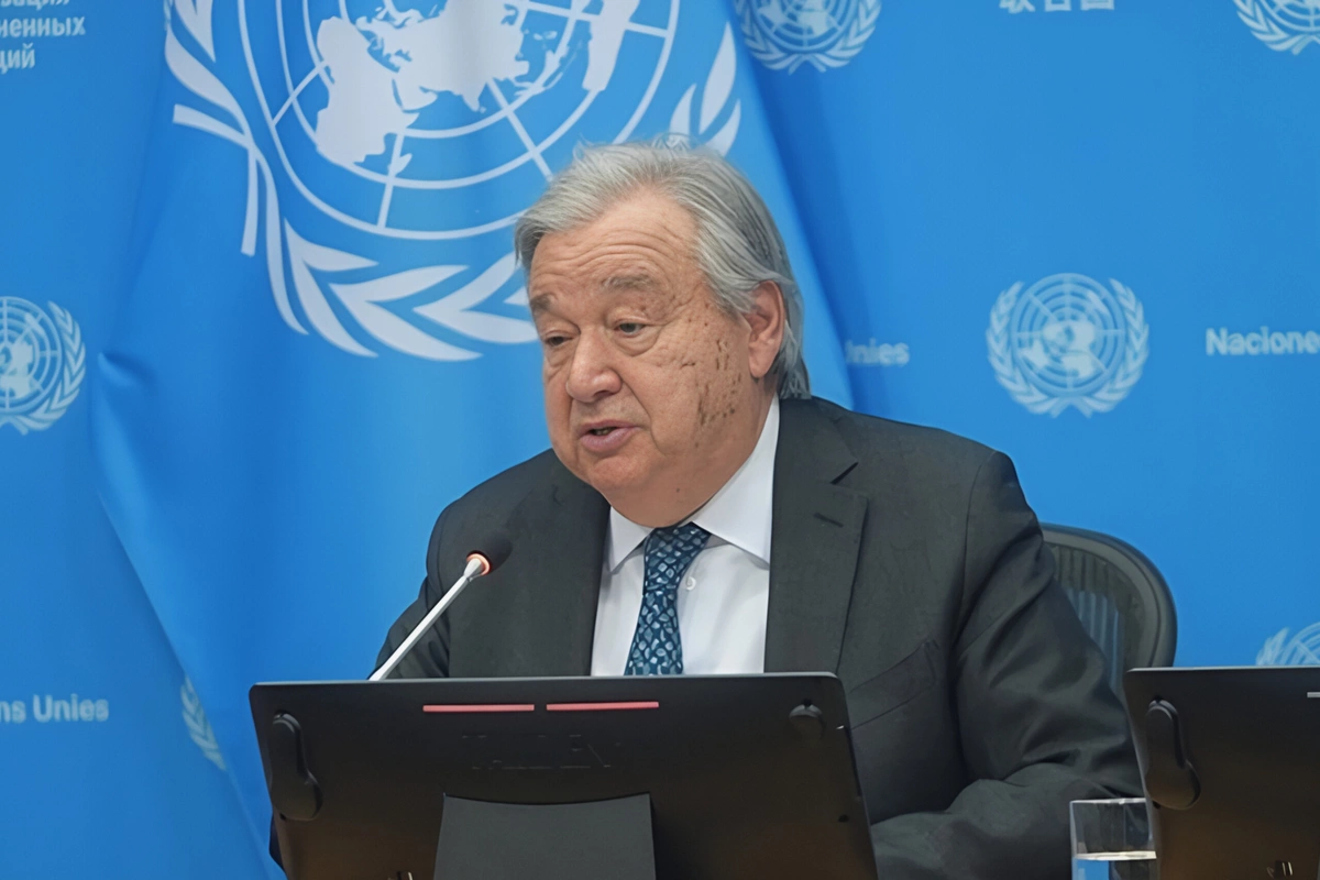 Antonio Quterreş İsrailin Livana hücumunu pisləyib, bunu sülhə təhdid hesab edib