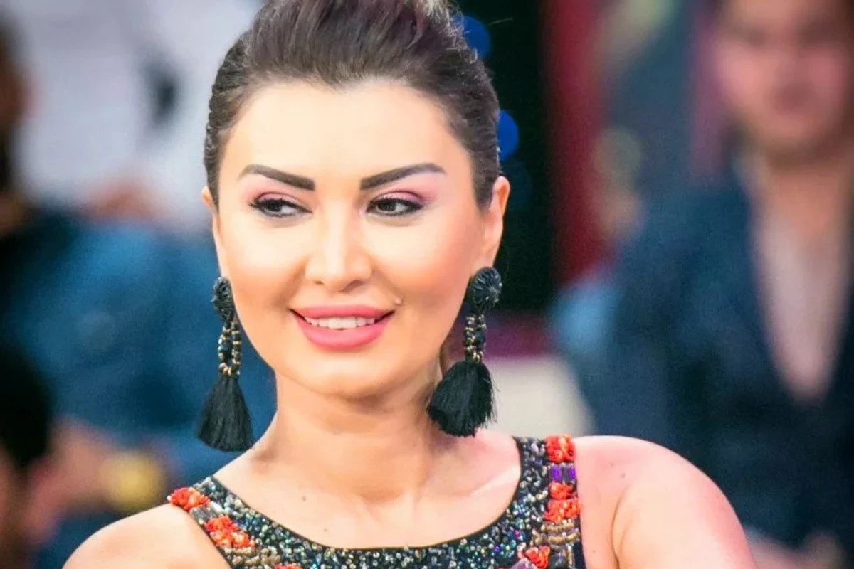 Azərbaycanlı aparıcı ilk dəfə həyat yoldaşı ilə fotosunu paylaşdı Azərbaycanlı aparıcı ilk dəfə həyat yoldaşı ilə fotosunu paylaşdı