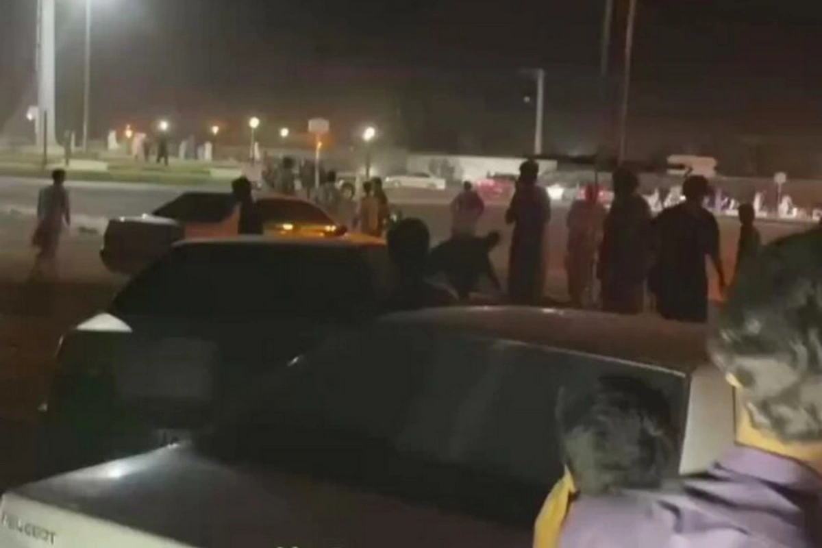 İranda polis və etnik bəluclar arasında münaqişə baş verib İranda polis və etnik bəluclar arasında münaqişə baş verib