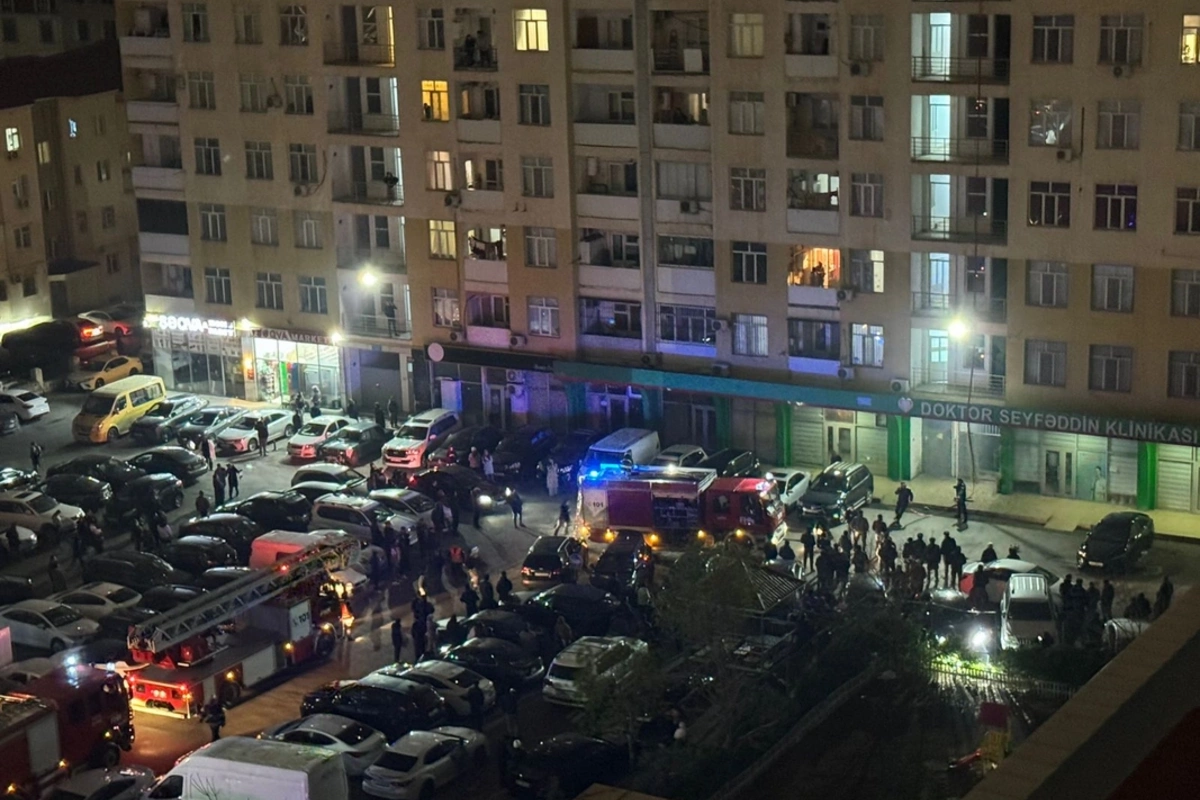 Bakıda yaşayış binasında YANĞIN: Xəsarət alan var