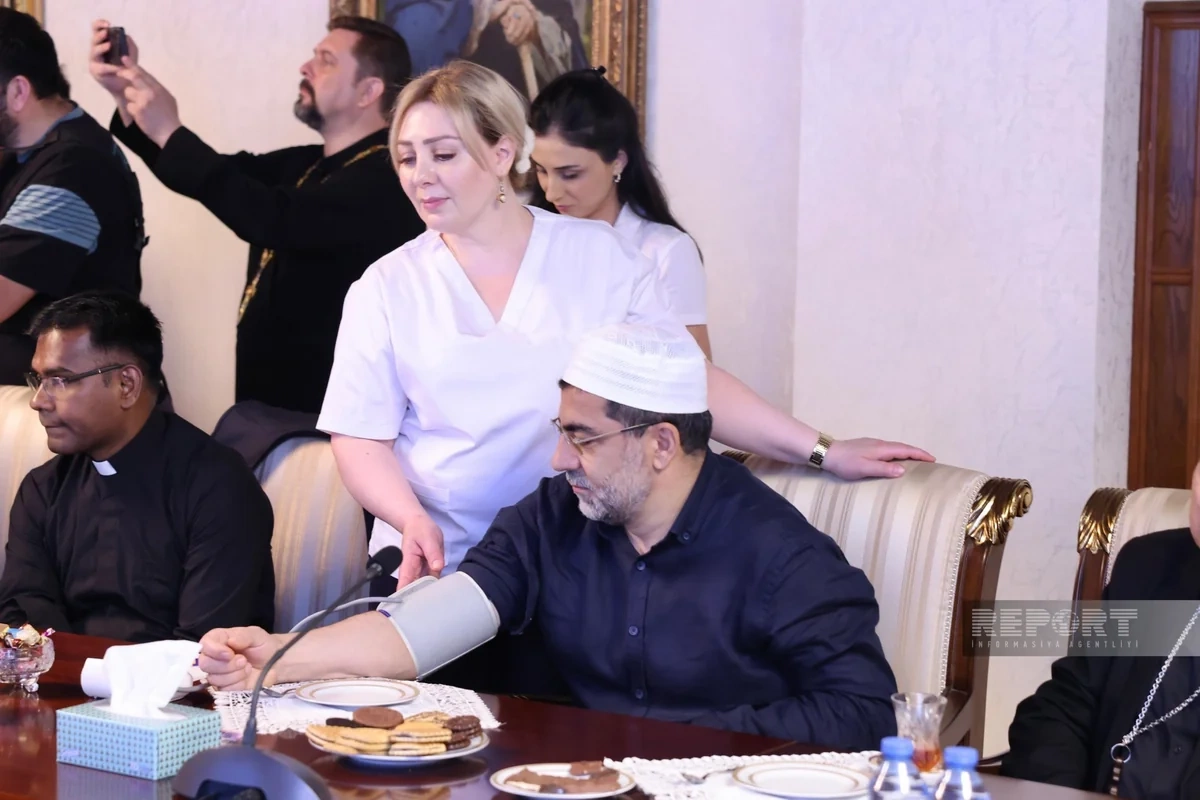 Dini konfessiyaların rəhbərləri Aşura günü ilə bağlı qanvermə aksiyasında iştirak ediblər
