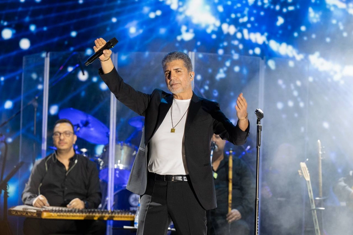 Bakıda konsert verən Özcan Deniz: Tamaşaçıların sevgisi məni dərindən təsirləndirdi Bakıda konsert verən Özcan Deniz: Tamaşaçıların sevgisi məni dərindən təsirləndirdi