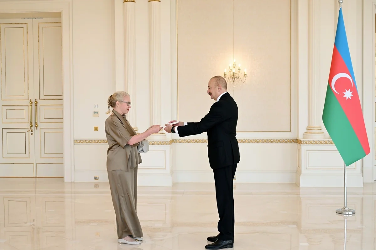 İlham Əliyev İsveçin Azərbaycanda yeni təyin olunmuş səfirini qəbul edib