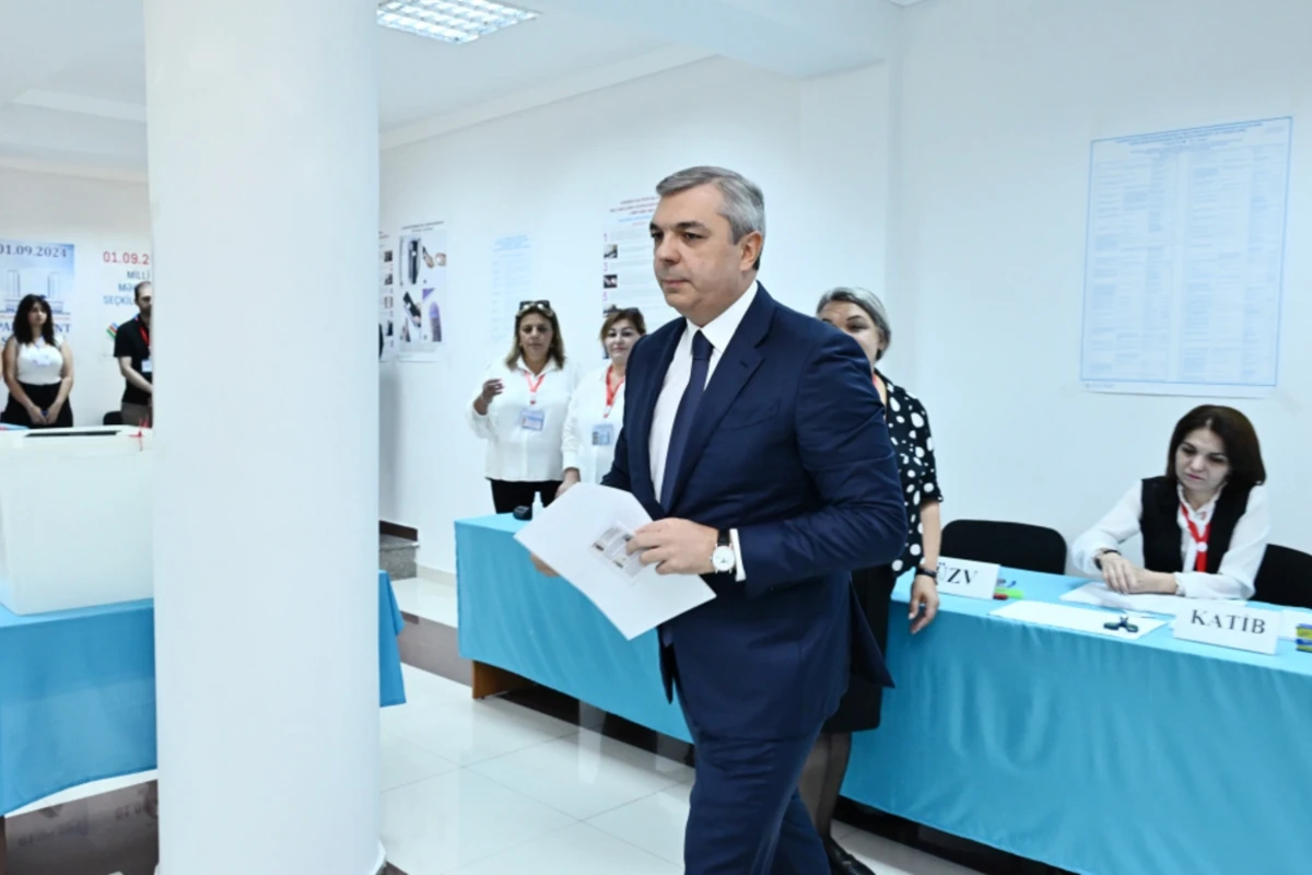Samir Nuriyev səs verdi