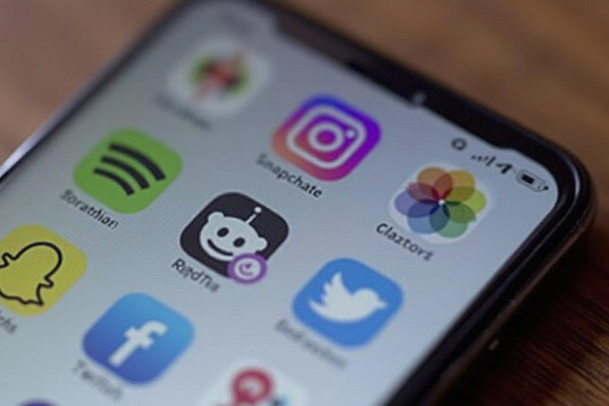 Bu ölkədə uşaqlar üçün sosial şəbəkələr rəsmən qadağan olundu