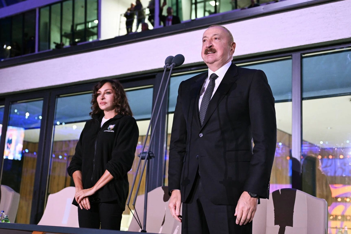 Prezident İlham Əliyev və birinci xanım Mehriban Əliyeva Gəncədə III MDB Oyunlarının açılış mərasimini izləyiblər
