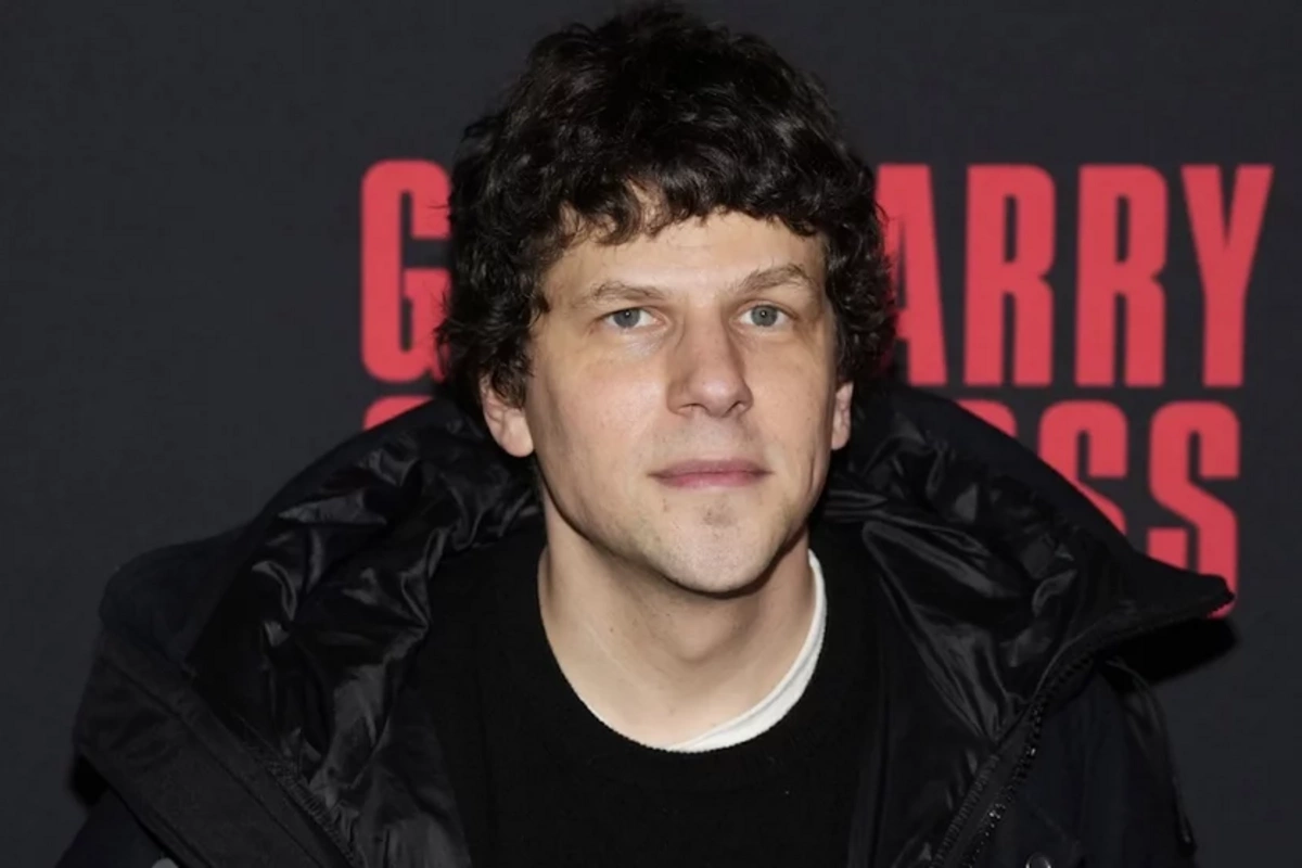 Известный актер решил пожертвовать почку незнакомцу Известный актер решил пожертвовать почку незнакомцу