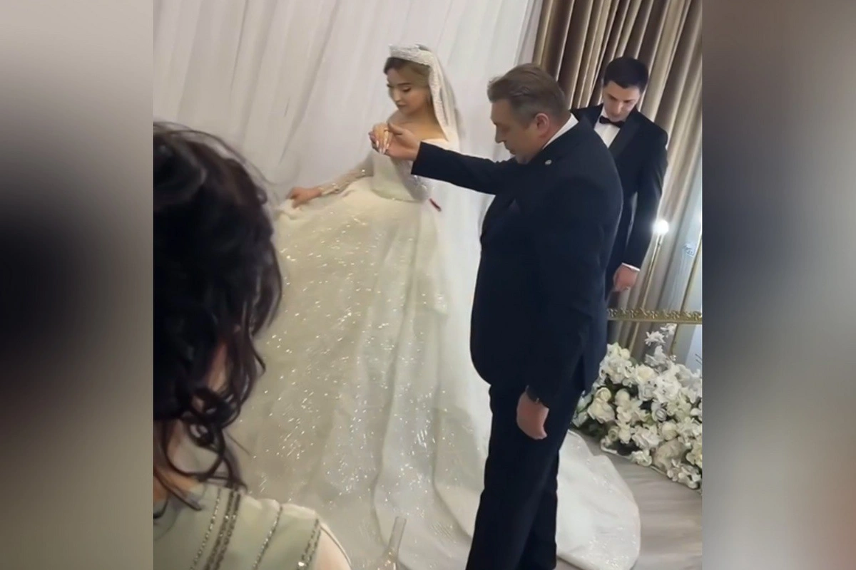 Rəşad Səfərov qızını gəlin köçürdü Rəşad Səfərov qızını gəlin köçürdü