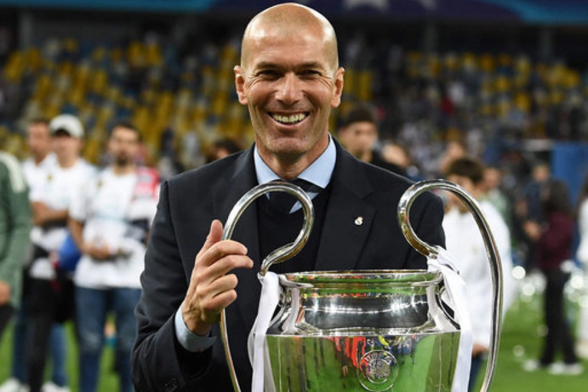 Zidan bu millinin sükanı axrasına keçməyə hazırlaşır