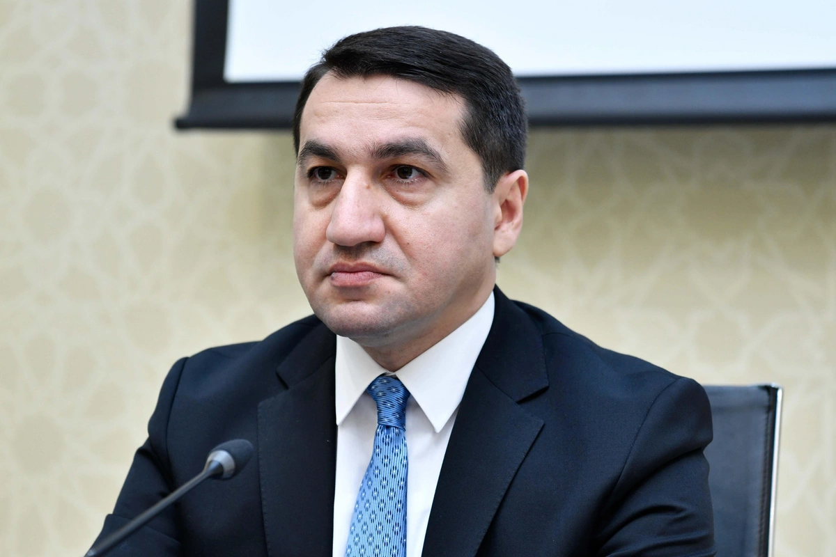 Hikmət Hacıyev: Süni intellekt artıq reallığa çevrilib