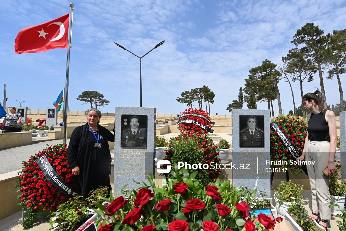Milli Qəhrəmanın qızı zəfərə aparan döyüşlərdən danışdı: Xalqı oyadan hadisə oldu Milli Qəhrəmanın qızı zəfərə aparan döyüşlərdən danışdı: Xalqı oyadan hadisə oldu