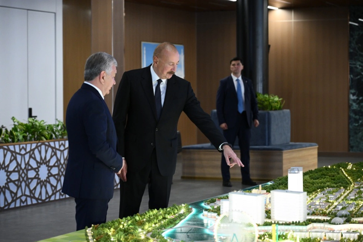 İlham Əliyev Özbəkistanda Yeni Daşkənd layihəsi ilə tanış olub