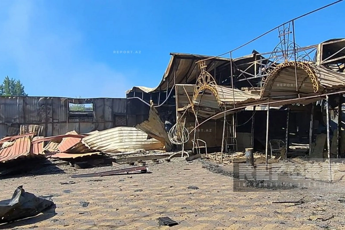 As a result of a Russian strike on Kyiv, an Azerbaijani restaurant burned down As a result of a Russian strike on Kyiv, an Azerbaijani restaurant burned down
