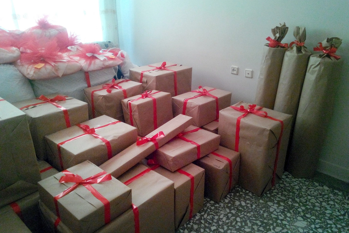 Azərbaycanlı tamada qızına 106 000 AZN-lik cehiz verib Azərbaycanlı tamada qızına 106 000 AZN-lik cehiz verib