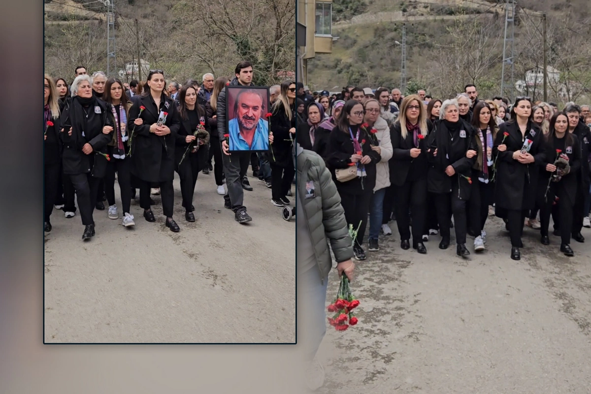 Səhnədə vəfat edən müğənninin anım günündə izdiham yaşandı