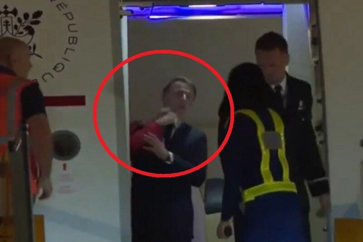 Why did Macron's wife slap him in front of everyone?