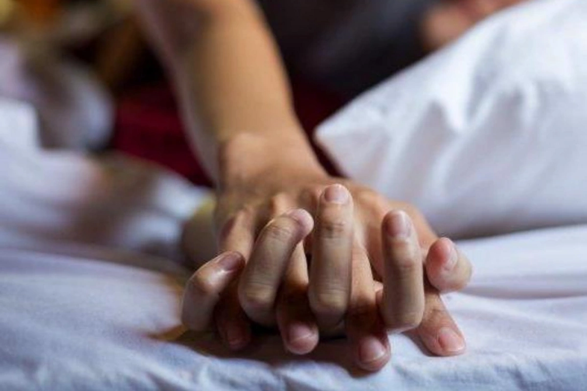 Lerikdə kişi qayınanası ilə tutuldu: 18 ildir sevgiliyik