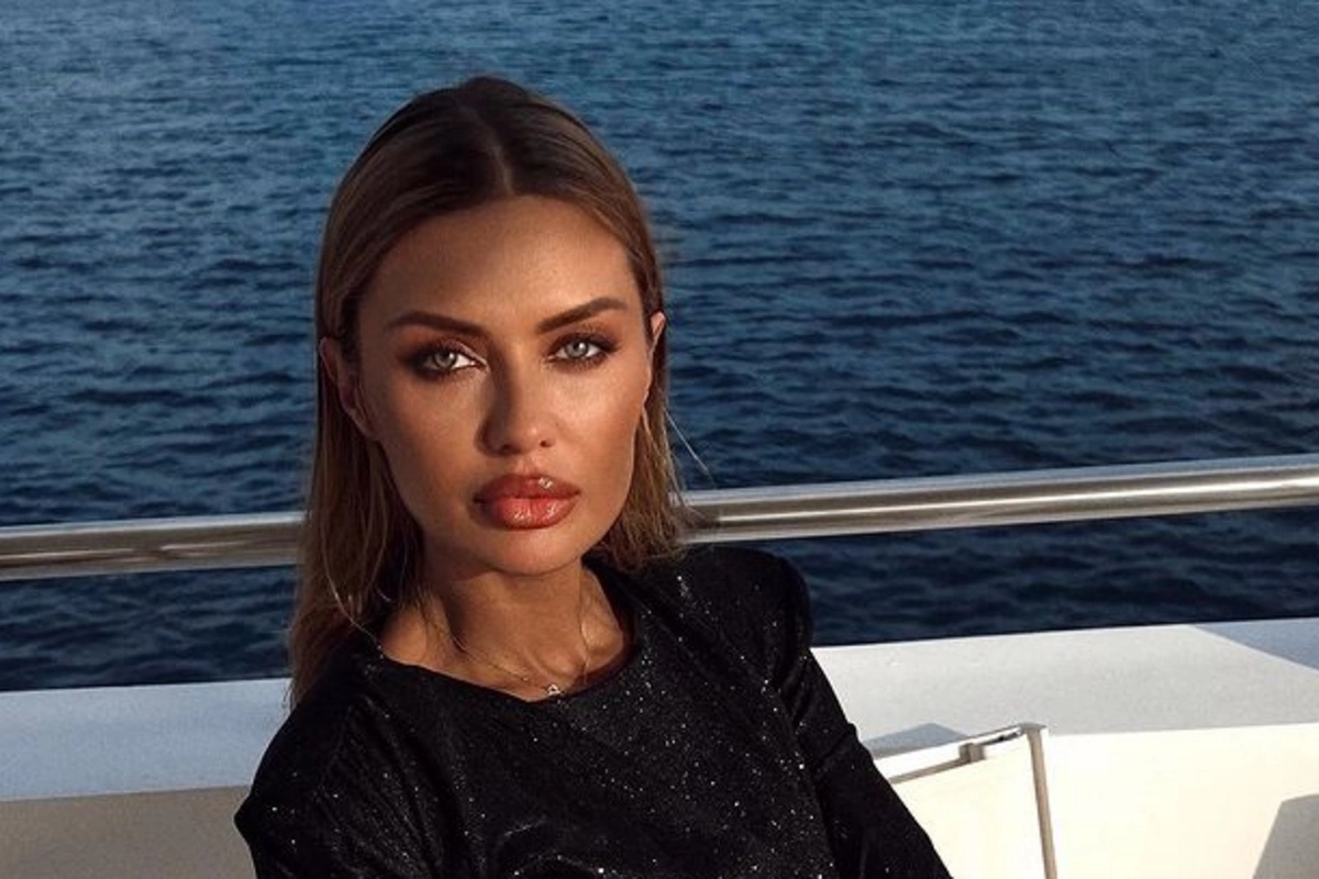 Victoria Bonya showed what her face looks like without filters