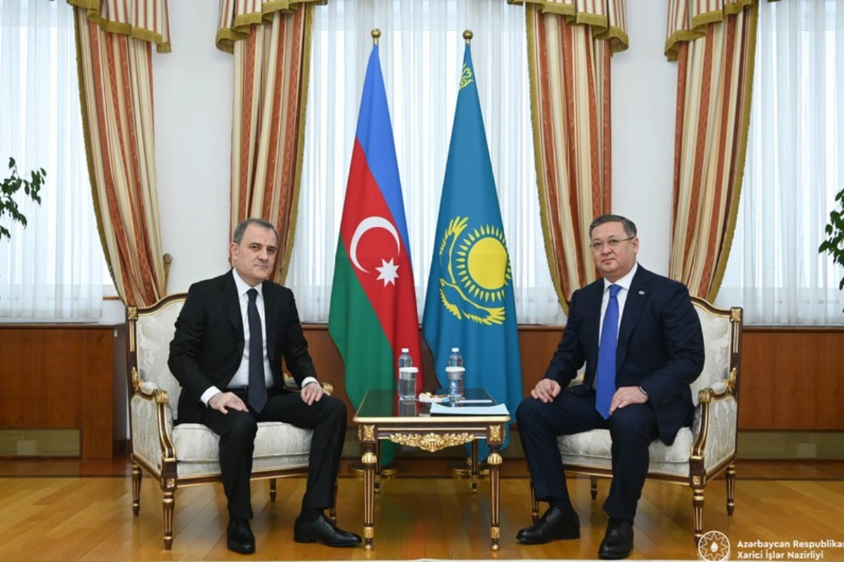 Foreign Ministers of Azerbaijan and Kazakhstan are holding a meeting with delegations