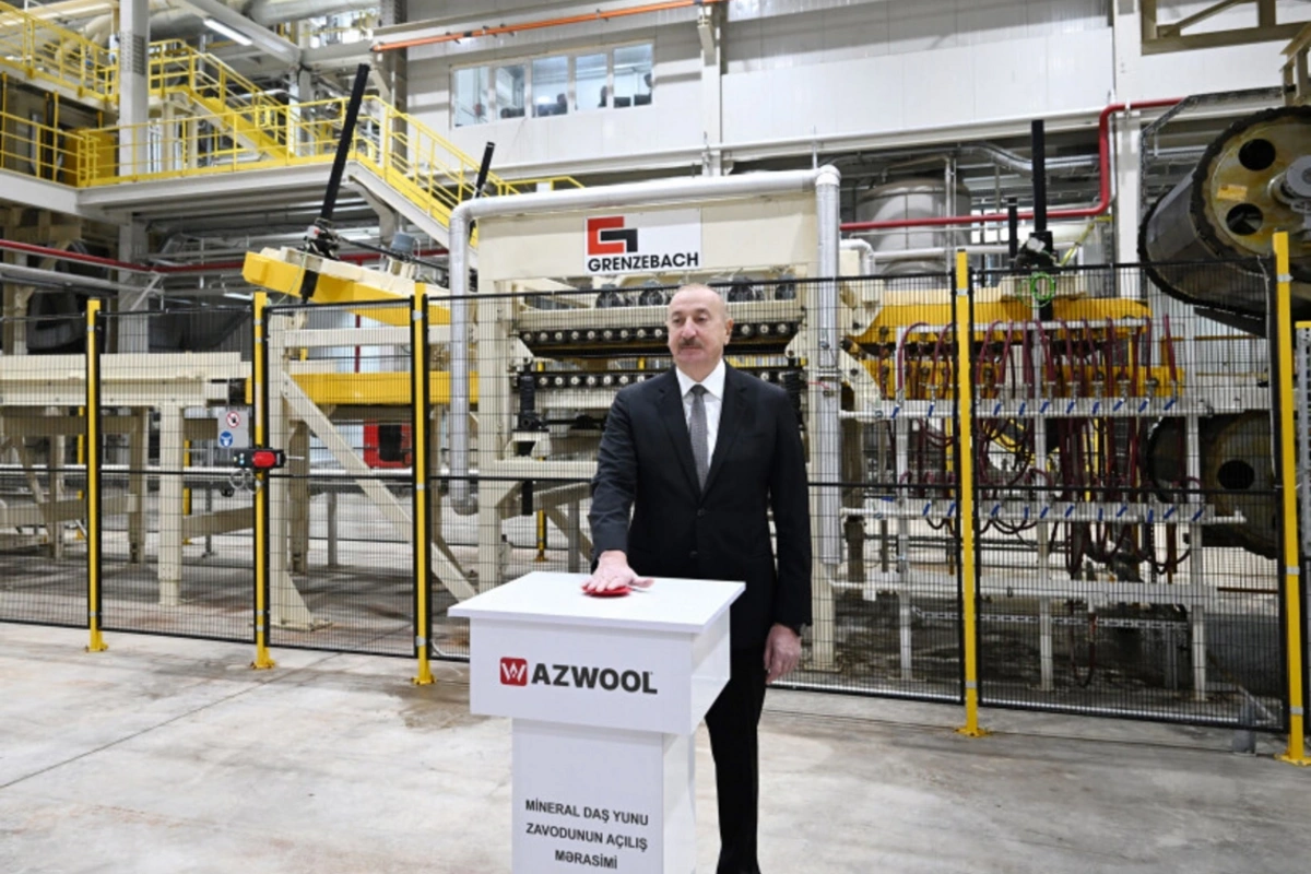 Non-oil priority: a significant contribution to creating new jobs