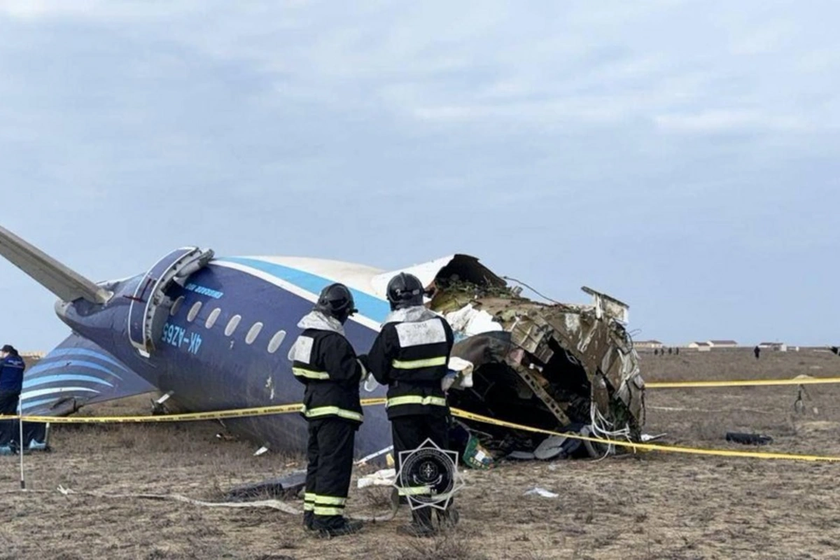 AZAL təyyarəsinin qəzası zamanı yanğın füzelyajın və pilot kabinəsinin bir hissəsini məhv edib - HESABAT