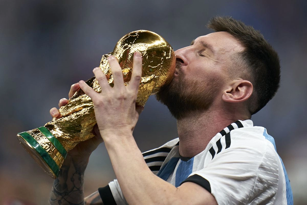 Messi ilə bağlı bomba transfer iddiası