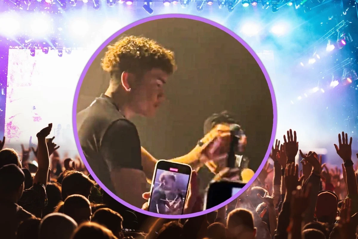 In China, a rapper stopped his concert to help a female audience member catch a rapist In China, a rapper stopped his concert to help a female audience member catch a rapist