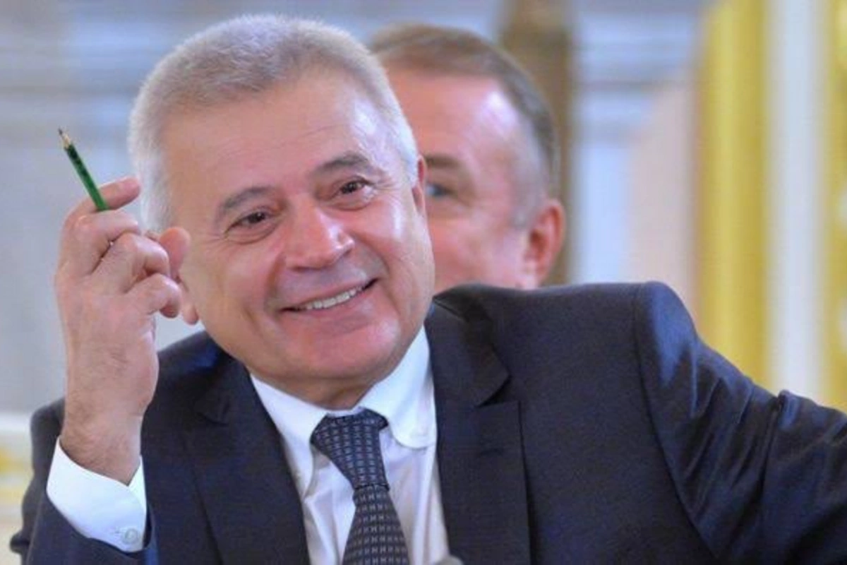Vahid Ələkbərov Forbesdə BİRİNCİ