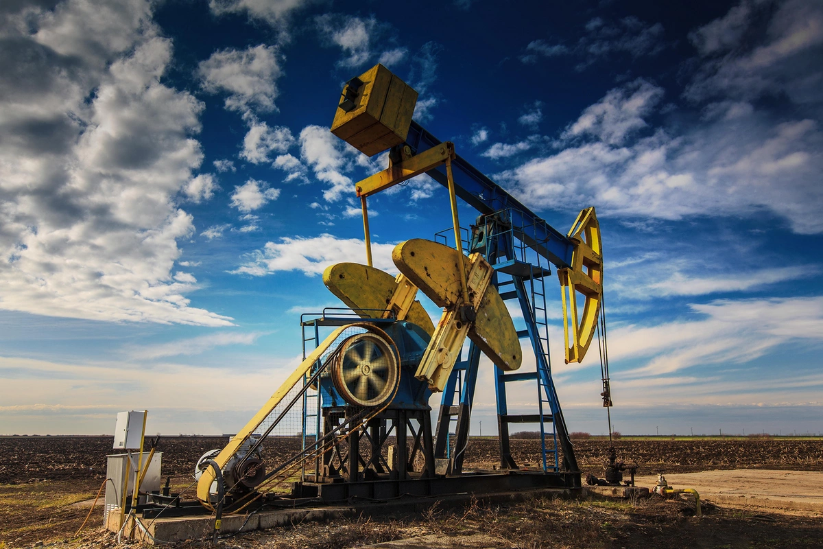 Azərbaycan nefti 2 dollardan çox bahalaşıb